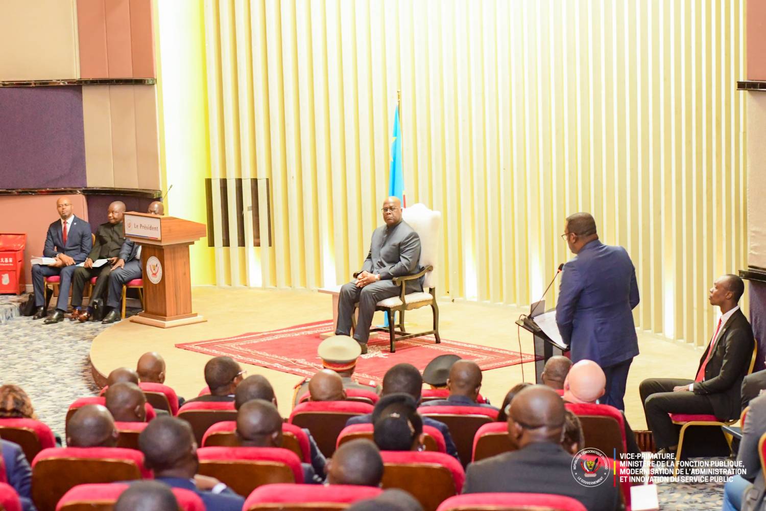 Clôturant la 8ème promotion de l’ENA : Félix Tshisekedi invite les Énarques à apporter le vent d’un nouveau changement au sein de l’administration publique