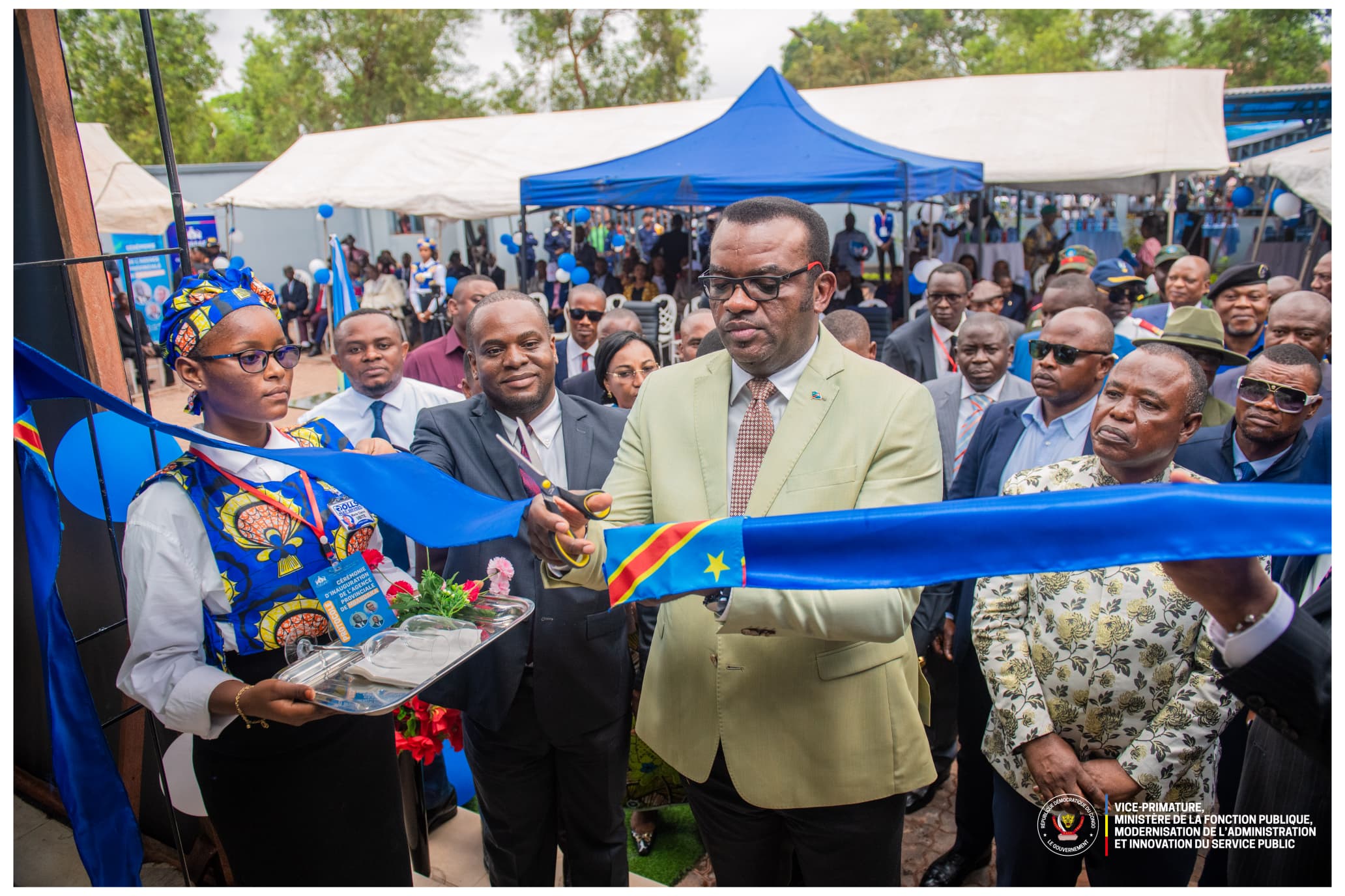 Le VPM Jean-Pierre Lihau inaugure l’agence provinciale de la CNSSAP de Mbandaka