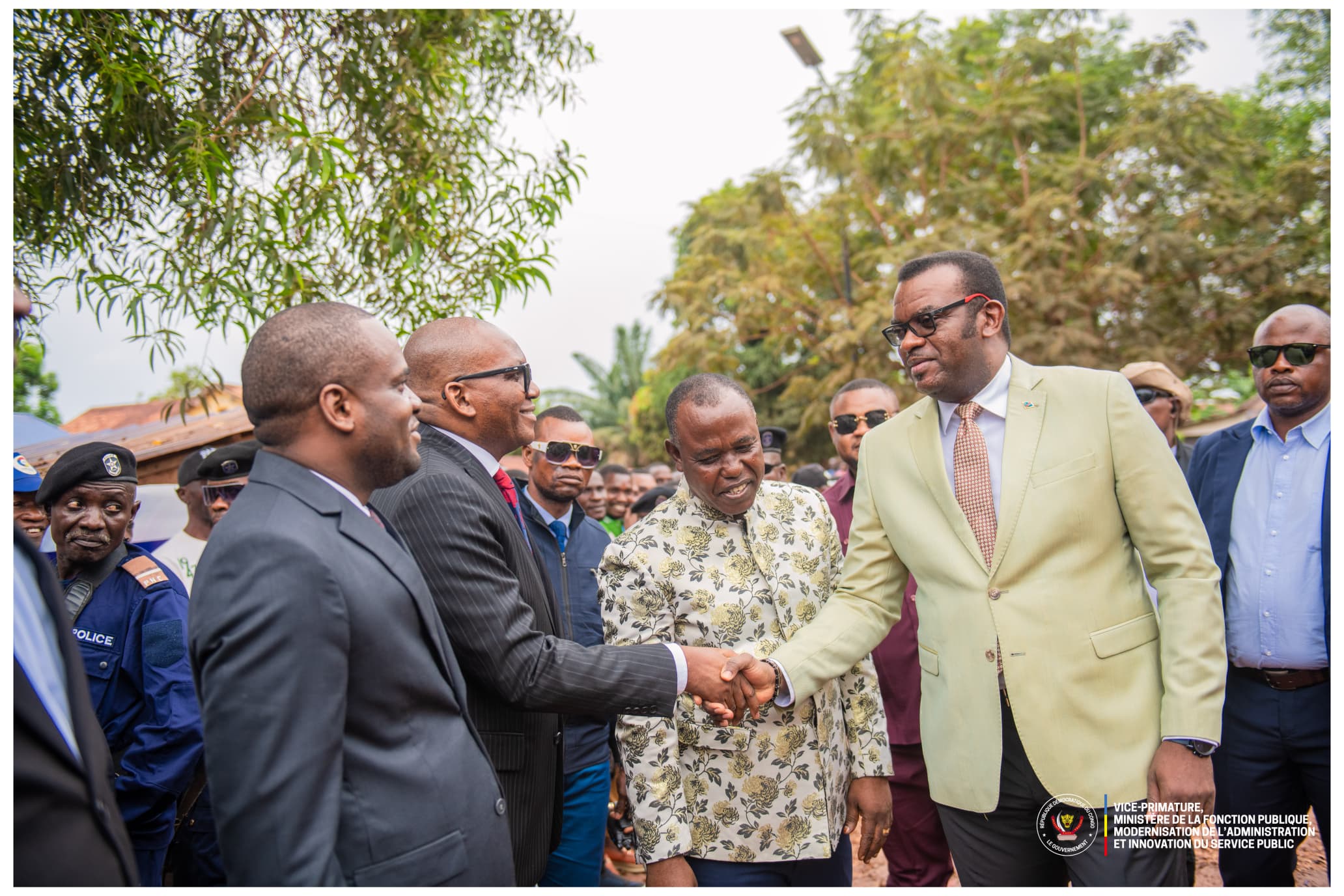 Le VPM Jean-Pierre Lihau inaugure l'agence provinciale de la CNSSAP de Mbandaka